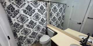 Furnished Bedroom rental with Bonus Kitchenette and office room Gallery 11