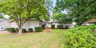 4Bed/2Bath Available! Gallery 1