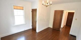 445 Oakland Park Avenue Gallery 27