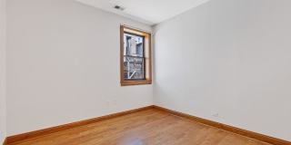 4544 N Western Avenue Gallery 30