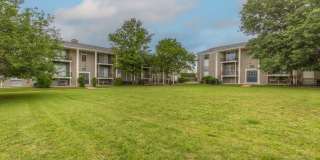 Crossings at Midtown Gallery 44