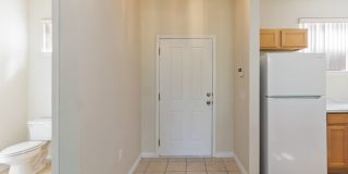 214 Monroe Circle Gallery 5