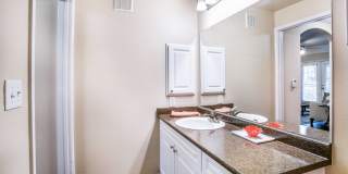 The Arches at Park Cities Gallery 21