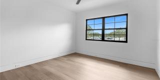 1814 BARKER DRIVE Gallery 29