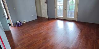 1048 E 4th St Gallery 1