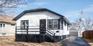 1520 N Prairie Avenue Gallery 1