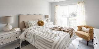 Pelham Place North Gallery 24