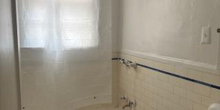 Colonial Court Gallery 15