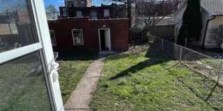 2048 Russell Boulevard Gallery 22