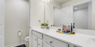 17414 SOUTHERN SHORES Drive Gallery 21