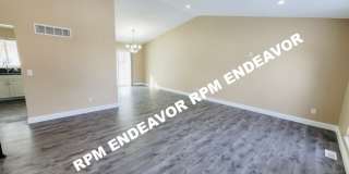 "Stunning 3-Bed Home with Modern Finishes, Spacious Yard, and Quiet Cul-De-Sac Location!" Gallery 5