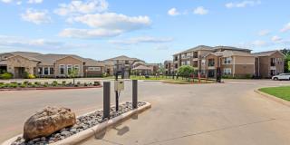 Deer Park Apartments Gallery 26
