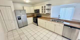 12695 SW 144th Ter Gallery 38