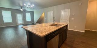 3 Bed 2.5 Bath 1 Car Garage Duplex In Moore * Reduced Rate!!! Gallery 13