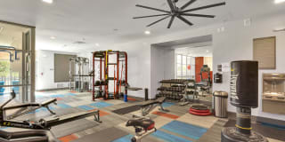 1044 Downing Gallery 11