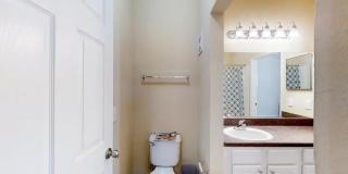 13703 RICHMOND PARK Drive N Gallery 12