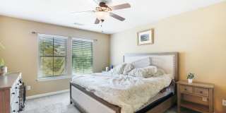 3 BED 2.5 BATH TOWNHOME IN THE VILLAGES OF SHASTA VIEW GARDENS Gallery 16
