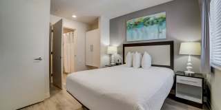 Simplicity at the Rim Gallery 22