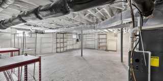 21 E REDMAN Avenue Gallery 68