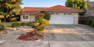 Beautiful Upgraded Ranch on a Premium Union City Corner Lot Gallery 1