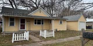 3 Bedroom 1 bath house available now Gallery 1