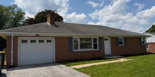 1862 POWDER MILL RD. YORK, PA 17402 **SINGLE FAMILY HOME** 1862 POWDER MILL RD. YORK, PA 17402 **SINGLE FAMILY HOME** Gallery 10