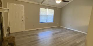 105 Maid Marian Ct Gallery 4