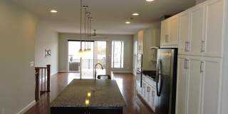 20425 CODMAN Drive Gallery 7