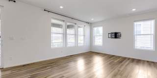 17214 West 94th Avenue Gallery 7