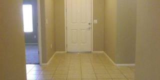 **WONDERFUL SINGLE STORY HOME IN 55+ "SUN CITY ANTHEM SOLERA!!" Gallery 9