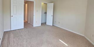 5911 SIR CAMBRIDGE Way Gallery 16