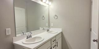$2,995 - 3 Bed / 2.5 Bath Beautiful Newer Built Home in Airway Heights $2,995 - 3 Bed / 2.5 Bath Beautiful Newer Built Home in Airway Heights Gallery 24