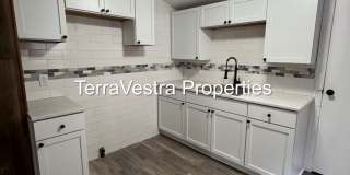 Great 3 Bed with a bonus room in Salem! Eligible for $500 Security Deposit. Gallery 1