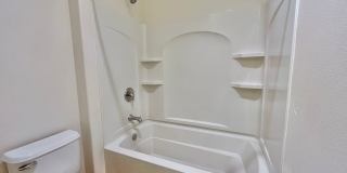 Charming 3-Bedroom/2.5-Bath - $3600.00 (Heart of Kapolei, HI) Gallery 16