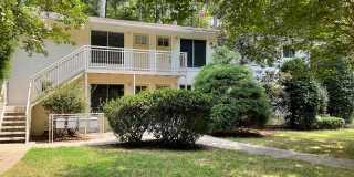 Spacious Carrboro Condo ready for August Move In! Gallery 1