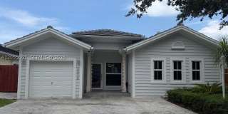 3078 SE 5th Dr Gallery 1