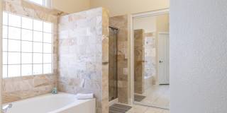 660 N STACIE Court Gallery 22