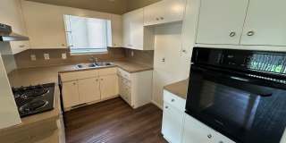 3 Bedroom, 2 Bathroom, 2 car garage Gallery 26