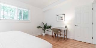 The Motif by Morningside Gallery 8