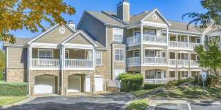 Affordable Housing - Elan at Mallard Creek Apartment Homes Gallery 3