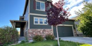 Beautiful 5-bedroom House in the Saddle Rock Area Gallery 1