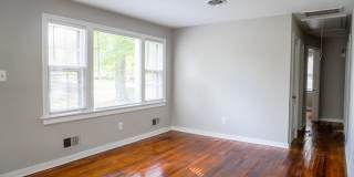 1710 Glenview Road Gallery 3