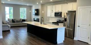 1247 Tice Lane Gallery 1