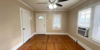 2 Bedroom, 1 Bath Home Available Now! Additional Room (can be used as a 3rd bedroom) Gallery 8