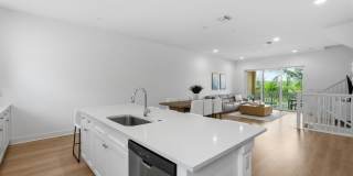 5143 Beckman Terrace Gallery 9