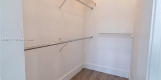 13 SW 3rd St Gallery 21