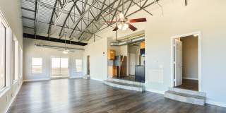 230 West Alabama Apartments Gallery 14