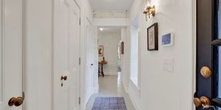 224 E Jones Lane Gallery 7