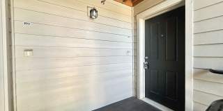 Johnson Street Apartments - Two Bed, One Bath Units Available Now! Gallery 4