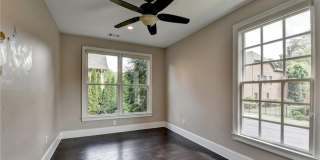 11653 Parkside Avenue Gallery 27